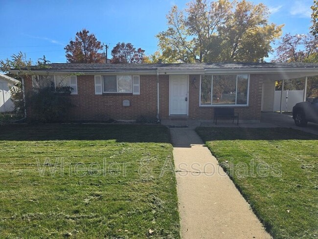 Primary Photo - 411 Forbes Ave W