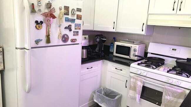 Building Photo - 322 Inverrary Ln