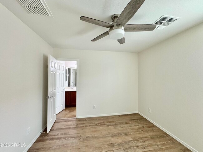 Building Photo - 3129 E Battala Ct