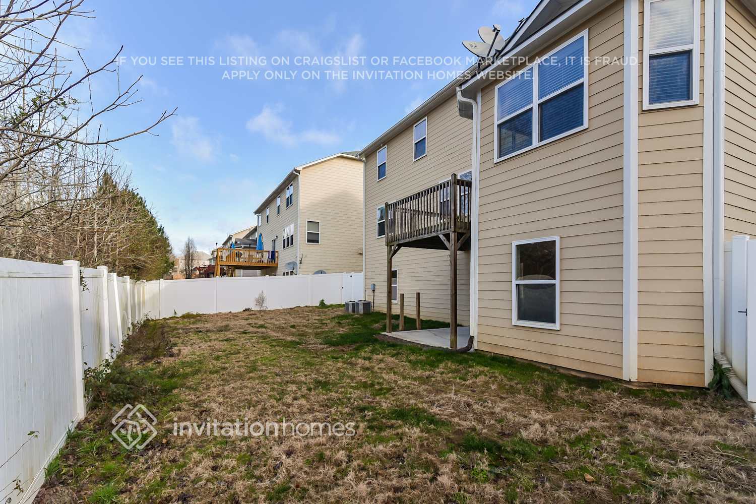 Building Photo - 1243 Sparkling Cove Dr