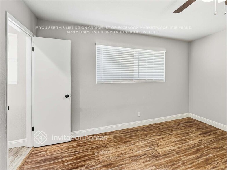 Building Photo - 3136 W Cactus Rd