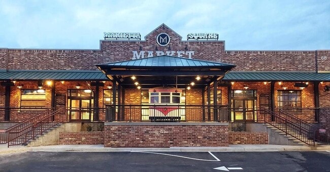 Building Photo - 440 Millsap Wy