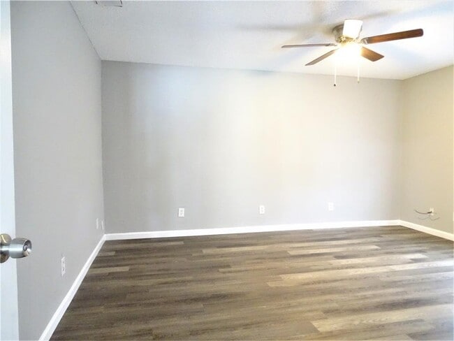 Building Photo - 22070 Flanagan Cir
