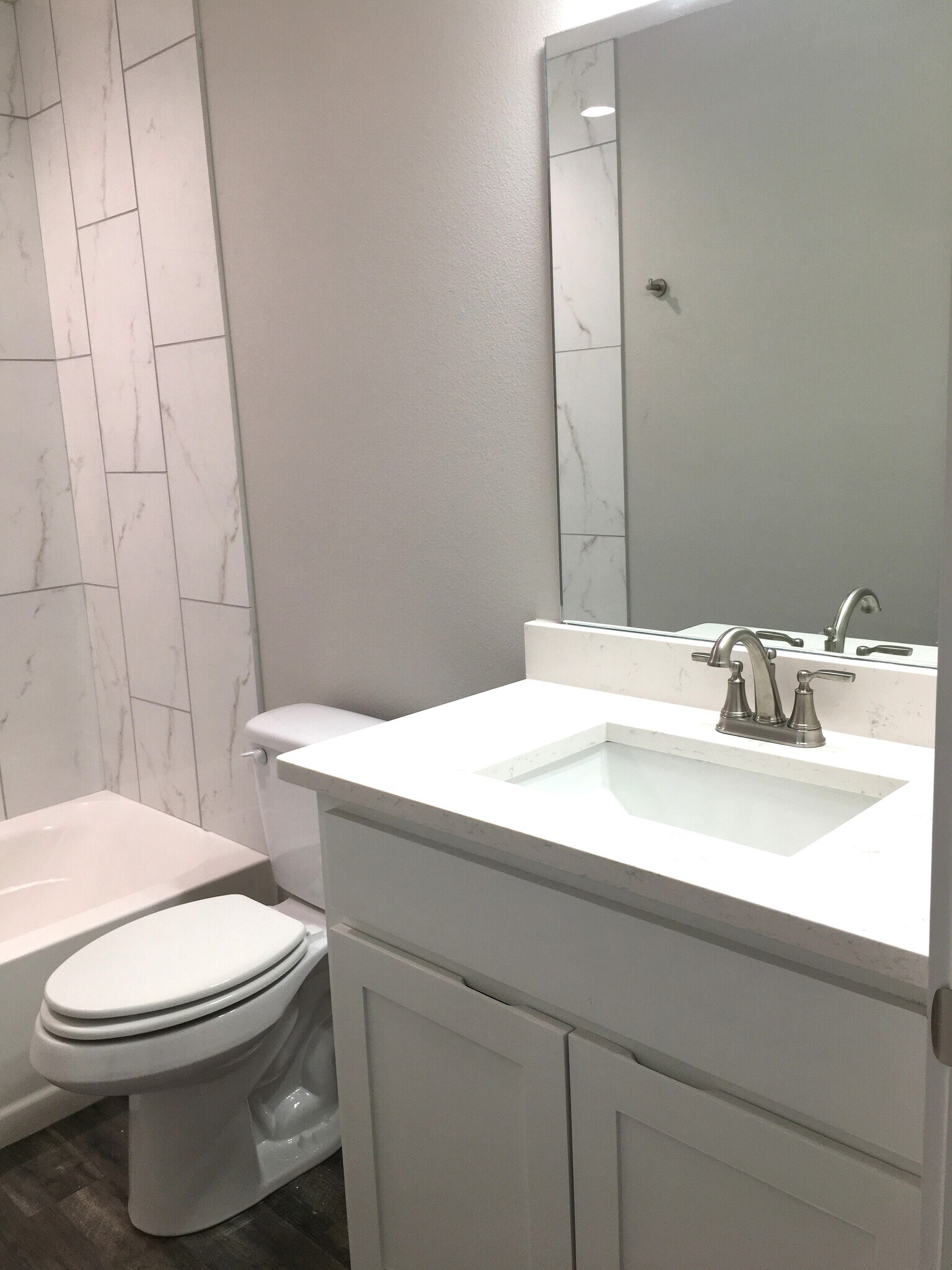 Building Photo - 709 W Woodard St