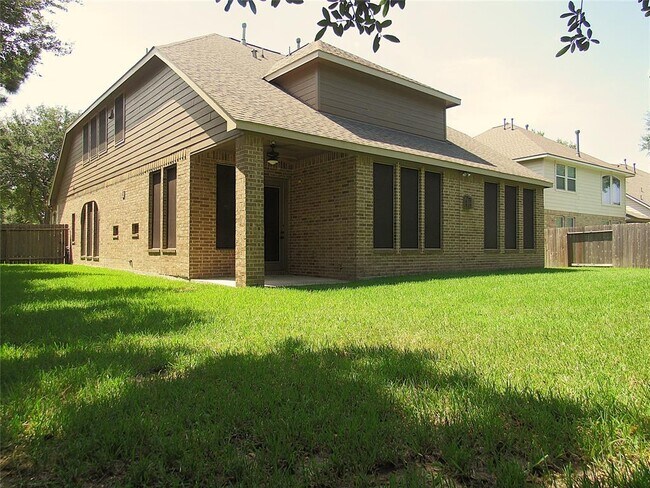 Building Photo - 13902 Desert Trace Ct