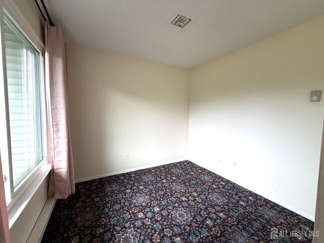 Building Photo - 278 Crosse Dr