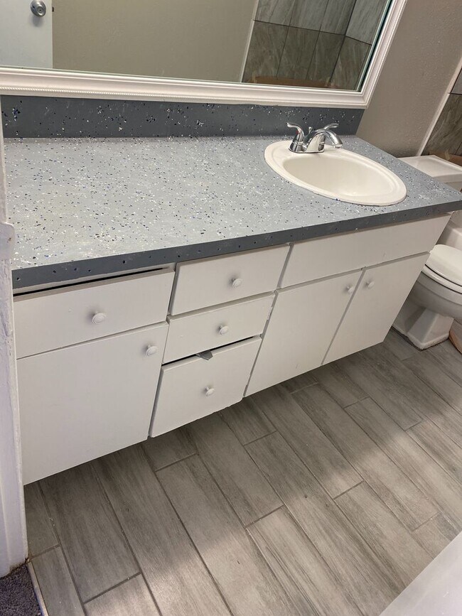 Building Photo - Serravella - 285-202