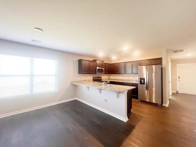 Building Photo - 259 Millen Dr