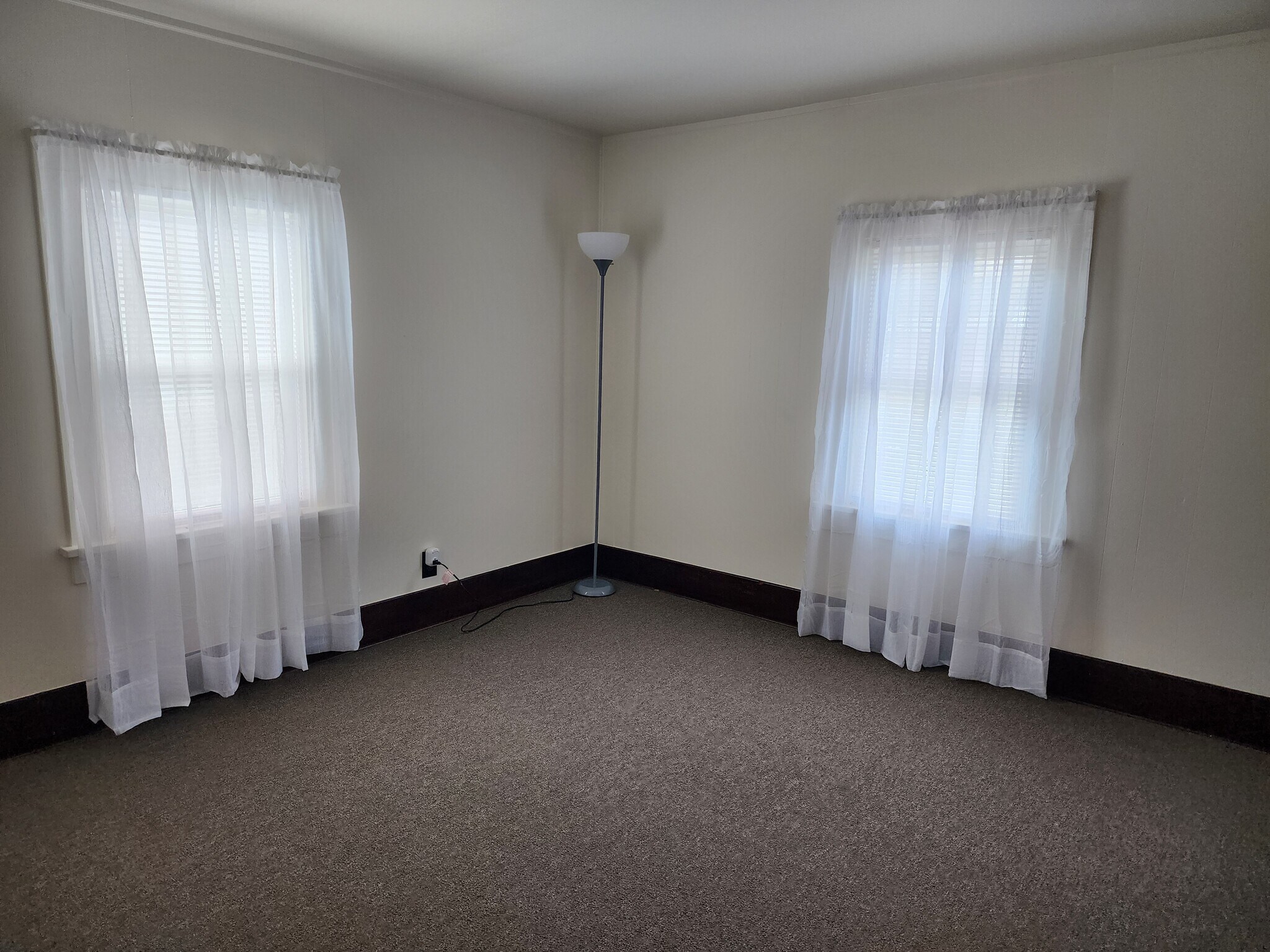 Building Photo - 1636 Philadelphia St