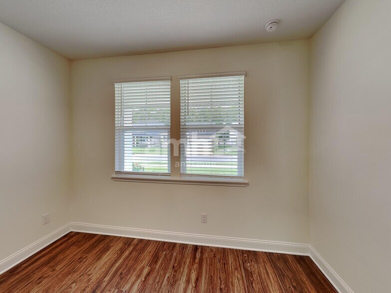 Building Photo - 12704 Percy Creek Dr