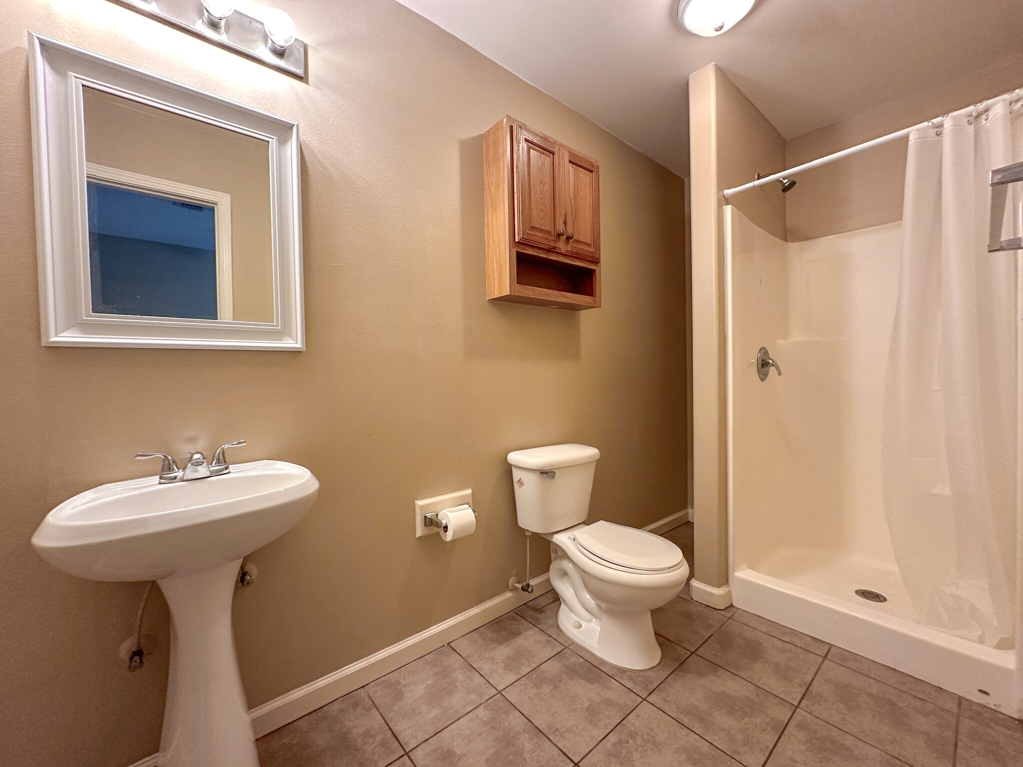 Building Photo - 1273 N Star Circle Dr