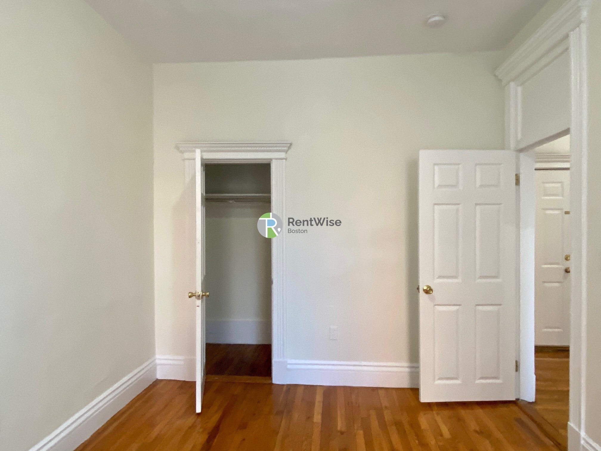 Building Photo - 1315 Commonwealth