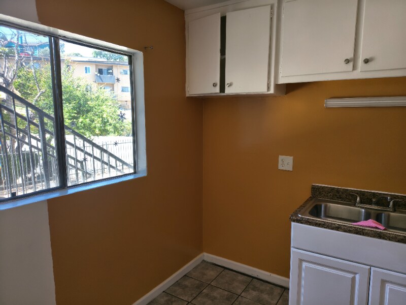 Building Photo - 3578 Marguerite St