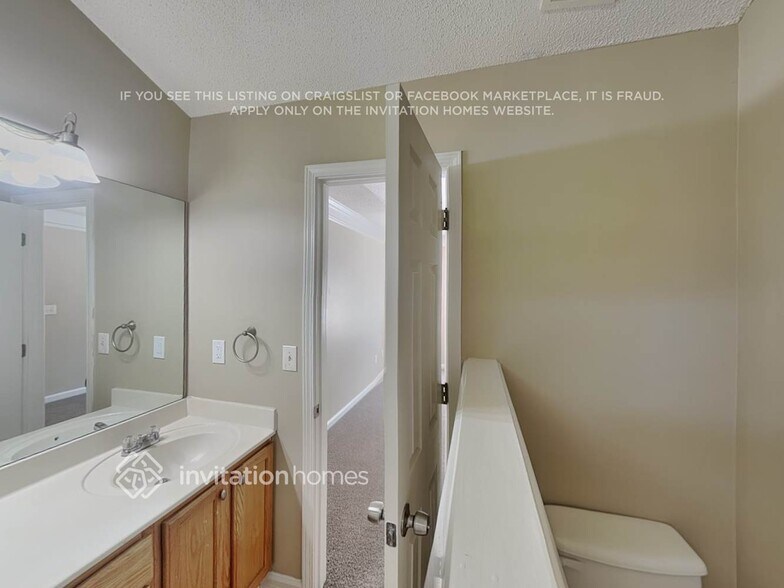 Building Photo - 5773 River Side Walk