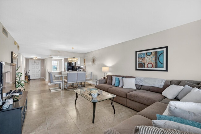 Building Photo - 3499 Oaks Way