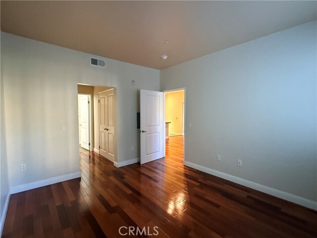 Building Photo - 1162 Scholarship