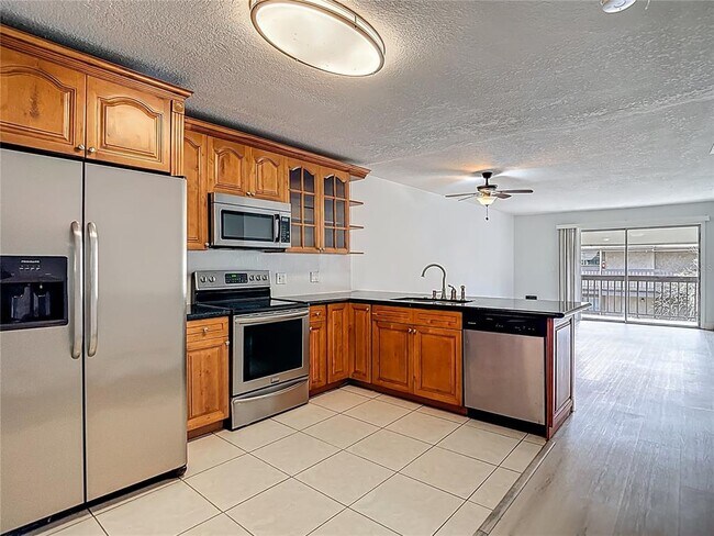 Building Photo - 6344 Newtown Cir