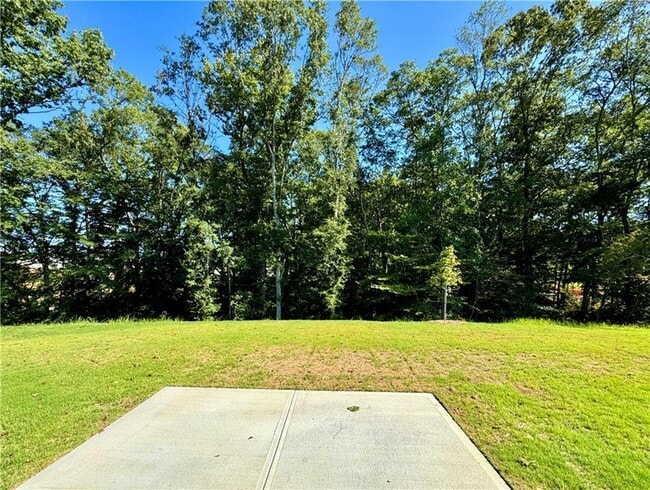 Building Photo - 6 Manor Wy