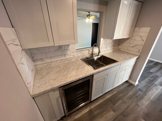 Kitchen (Beverage cooler) - 45 Ben Louis Dr