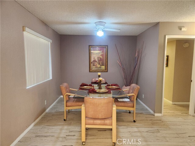 Building Photo - 2230 S Palm Canyon Dr