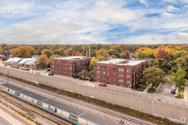 Aerial Photo - 629-647 Garfield St