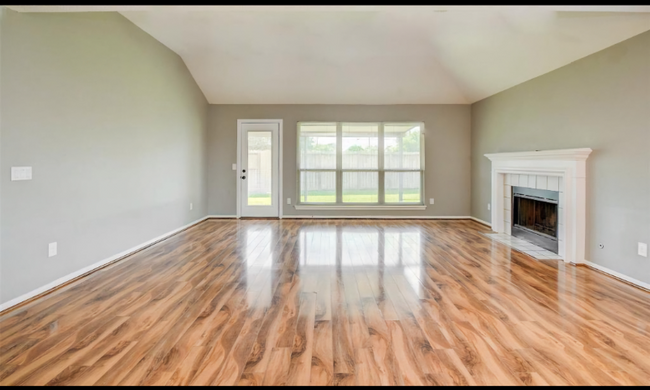 Building Photo - 3904 Ivywood Dr