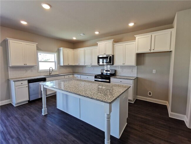 Building Photo - 3677 BRYANT Mdw Cir