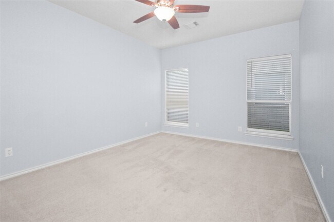 Building Photo - 3402 Pebble Beach Ln