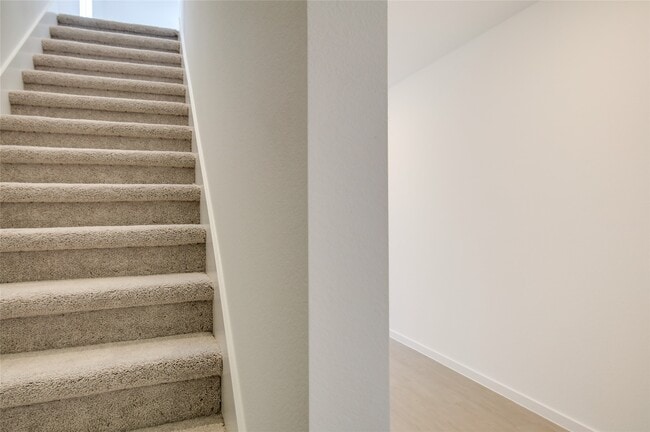 Building Photo - 21506 Cottonwood Mdws Trl