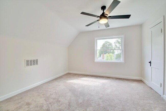 Building Photo - 797 Highland Ave