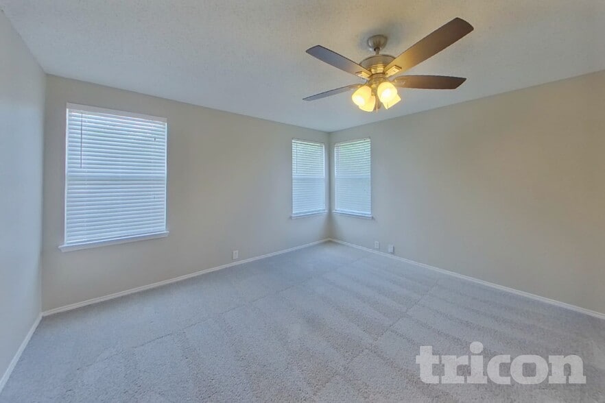 Building Photo - 1817 Citadel Dr