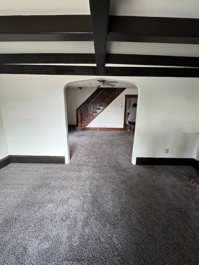 Building Photo - 3 Bedroom in Plains