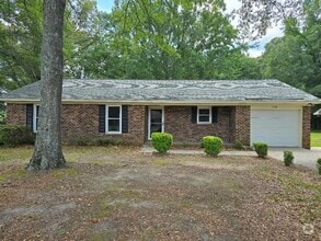 Building Photo - 1520 Crowndale Dr