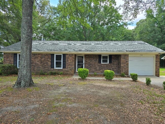 Primary Photo - 1520 Crowndale Dr