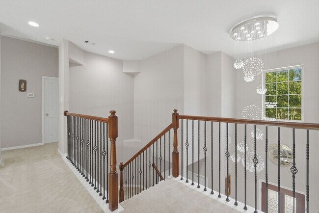 Building Photo - 14535 Mountain Cliff Ln