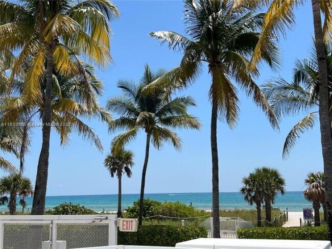 Building Photo - 5005 Collins Ave
