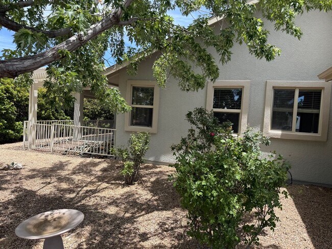 Building Photo - 7378 E Mingus Trail