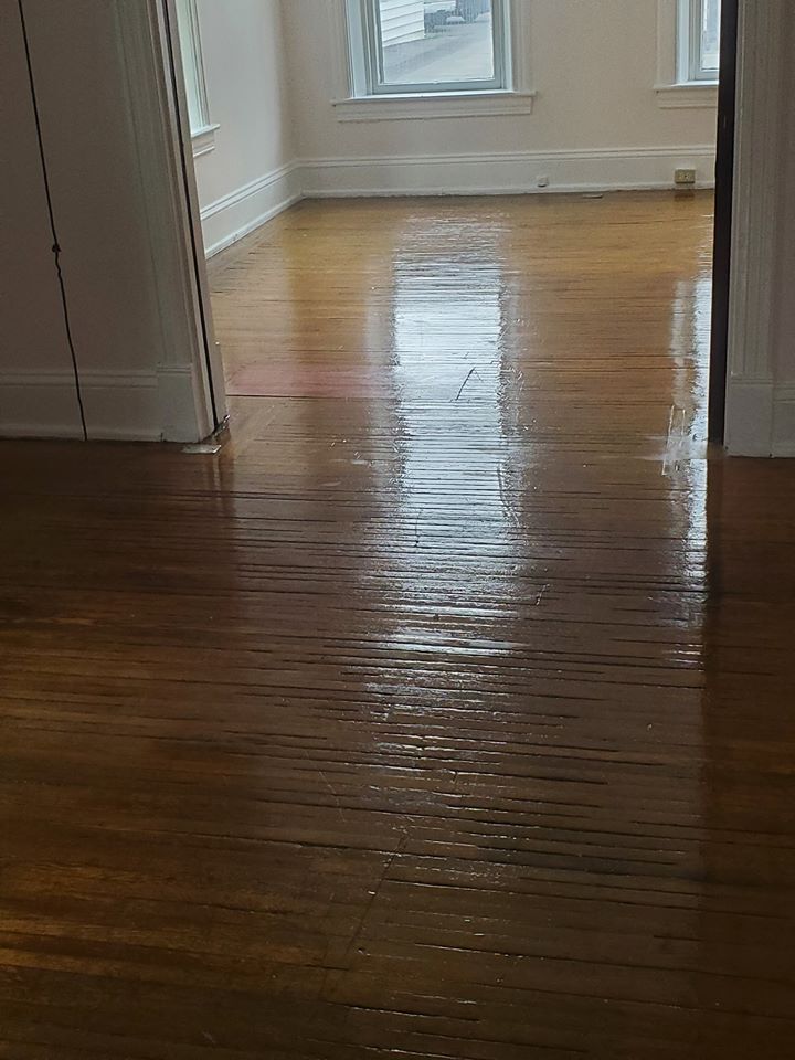 Building Photo - 25 S Locust St