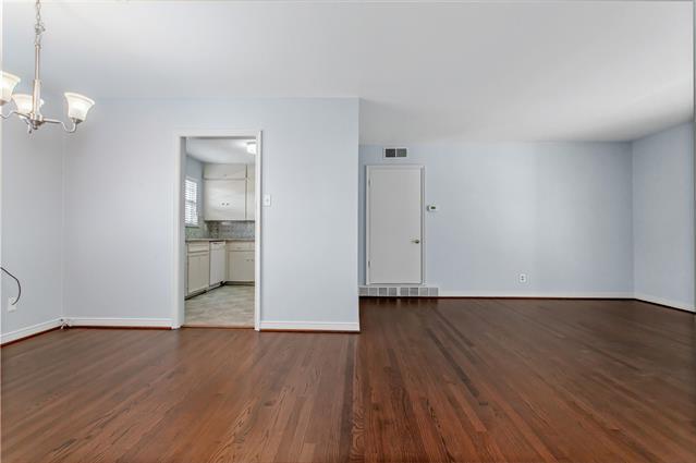 Building Photo - 6556 St Moritz Ave