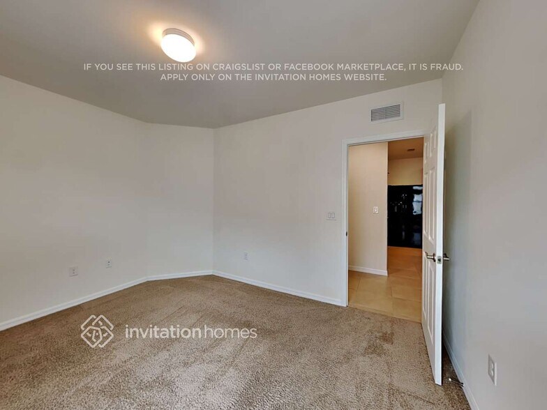 Building Photo - 10688 Crossback Ln