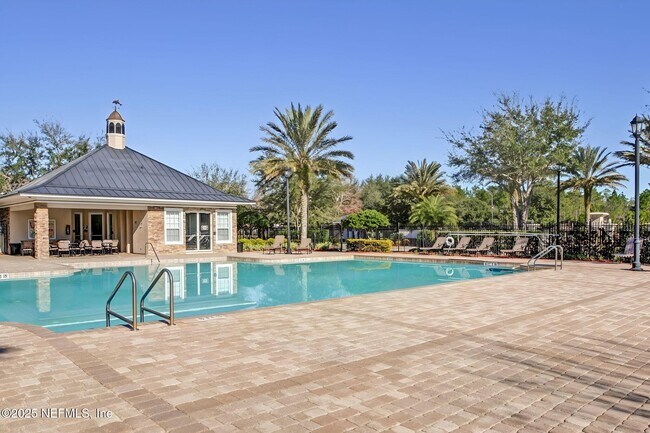 Building Photo - 5831 Parkstone Crossing Dr