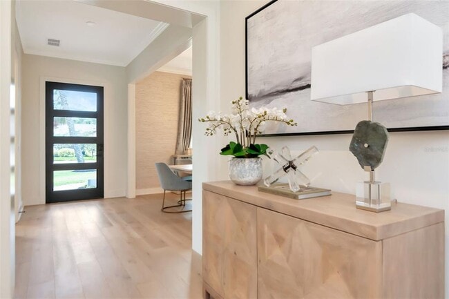 Building Photo - 4111 W Swann Ave