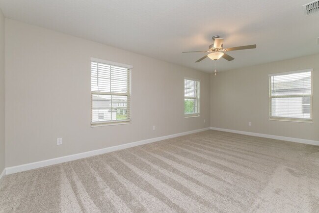 Building Photo - 2902 YellowHammer Wy