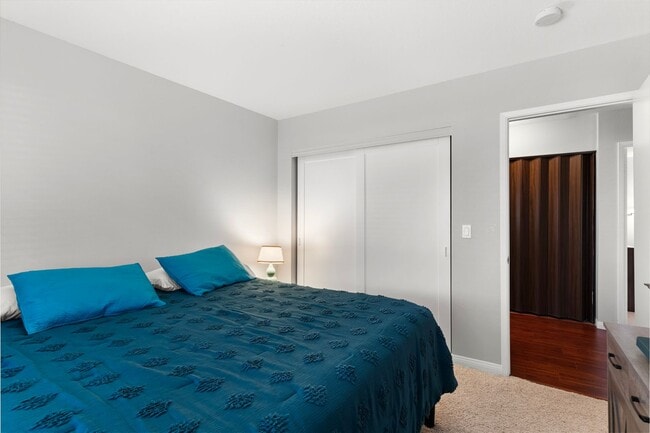 Building Photo - Single Story 3 Bedroom Home with 2 Patios and Community Amenities In Henderson