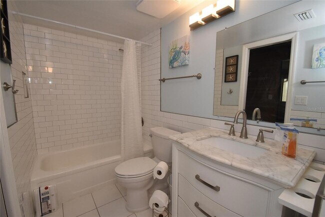 Building Photo - 1687 Brookhouse Cir