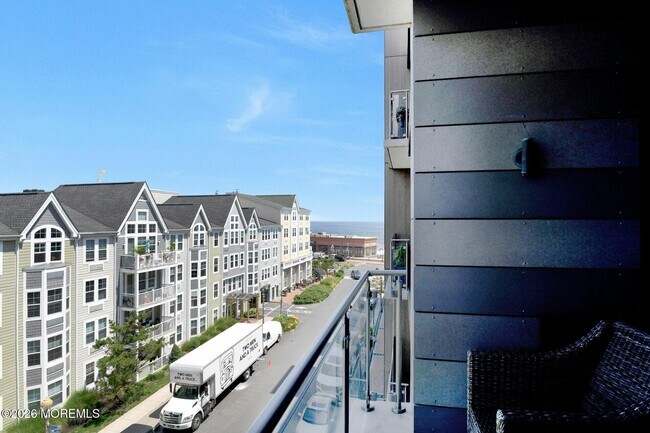 Building Photo - 20 Melrose Terrace