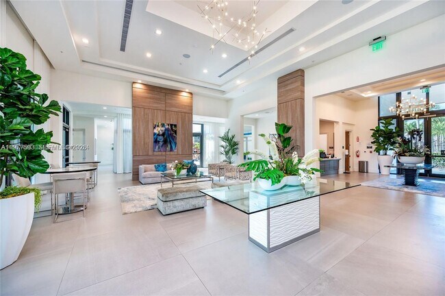 Building Photo - 4558 NW 83rd Ave