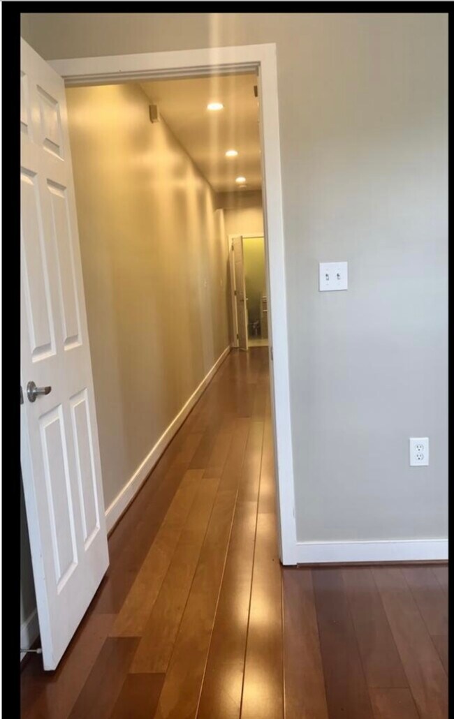 Interior General - 1425 5th St NW
