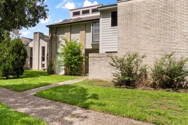 Building Photo - 668 Eldridge Pkwy
