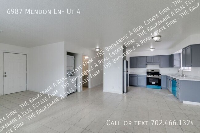 Building Photo - 6987 Mendon Ln